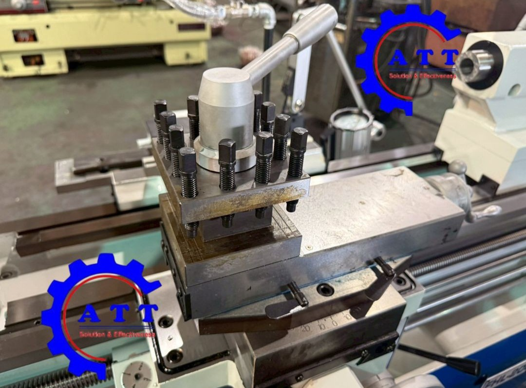 máy tiện vạn năng Frejoth FHL-2000 1000
