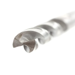 Cận cảnh thể hiện đầu mũi dạng tách tâm 135
