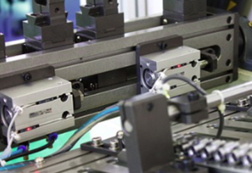 Hệ thống nạp phôi tự động 2